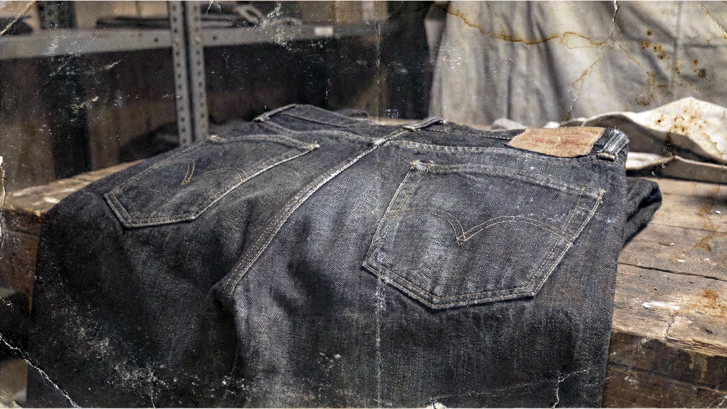 嗜みが、道になるとき
―ジーンズが教えてくれた「スロービジネス」の正体